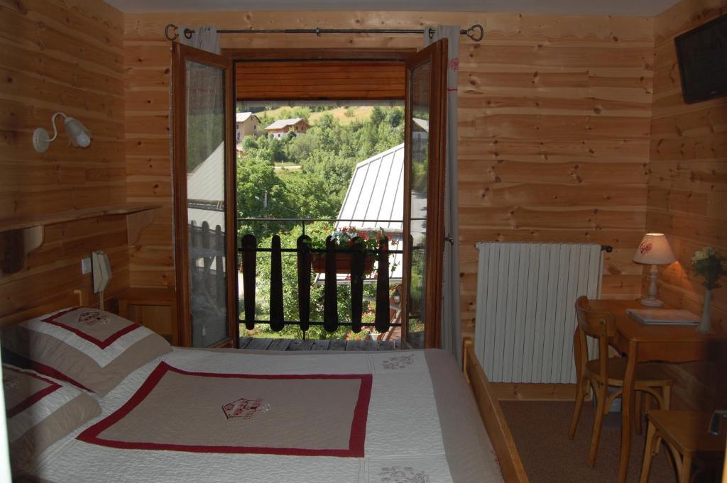 Hotel Au Bon Logis Risoul Camera foto